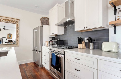Downtown Charleston House | Downtown 3BR Home - Near King Street!