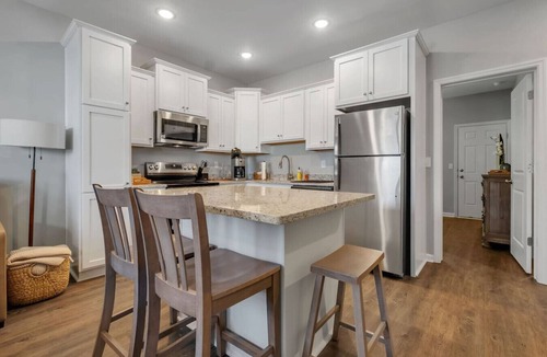 Tallahassee House | Downtown Condo | 10 Min to FSU Stadium & Campus