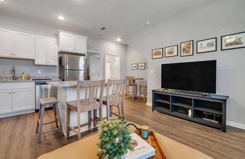 Tallahassee House | Downtown Condo | 10 Min to FSU Stadium & Campus