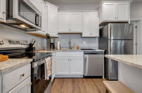 Tallahassee House | Downtown Condo | 10 Min to FSU Stadium & Campus