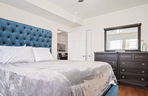 Downtown Apartment | Downtown historic Frederick Maryland