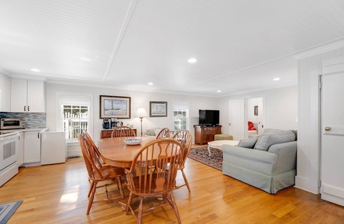 Morehead City House | Downtown home 1 block from waterfront with patio, front porches, streaming