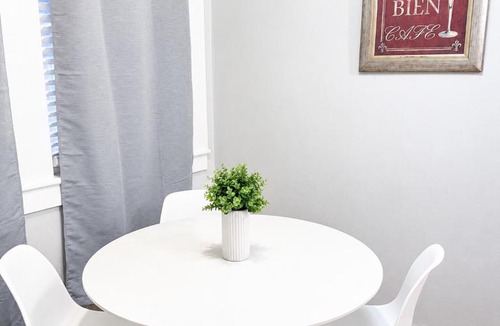 Central Business District Apartment | Downtown Houston Studio - Walk to Toyota Center