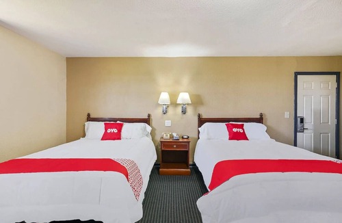 Luling Hotel | Downtown Luling Lodging w/Parking, 2 Min Drive to I-10 & US-90 Highway Access