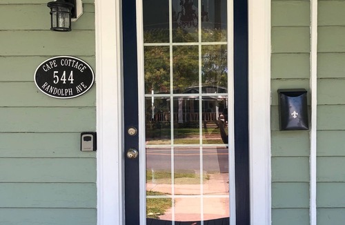 Cape Charles House | Downtown, Three Bedroom, Dog-friendly, Short Walk to the Beach