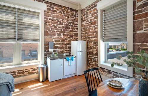 Mason Apartment | Drifter Suite 2