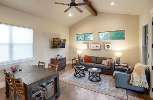Driftwood House | Driftwood Casitas - Moonlight Casita