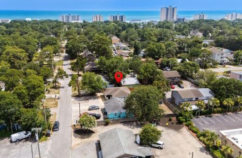 Windy Hill House | Dunecrest Cottage - Beach Nearby