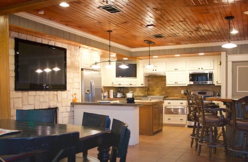 Denison Cabin | Duplex Style Cabin on Lake Texoma: Cabin 216