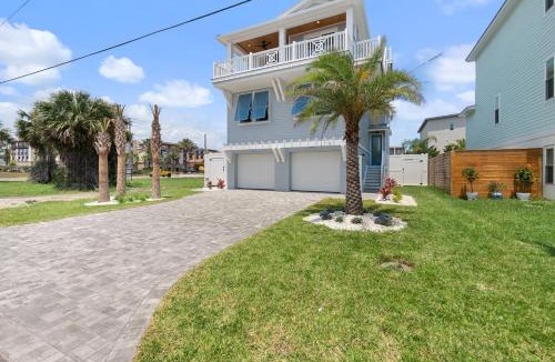 St. Augustine Beach House | E Komo Mai - Pool Elevator Roof Deck Views