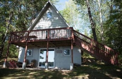 Hawks House | EAGLE'S NEST