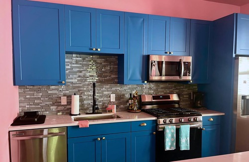 Holly House | East Austin Enchanting Stay ~ 3bd/2 bath Oasis