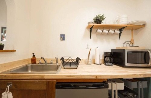 Cherrywood House | East Austin Garden Cottage | Sweet & Private