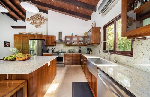Kaneohe House | East Oahu Manor - Incredible Ocean Views from most rooms! AC