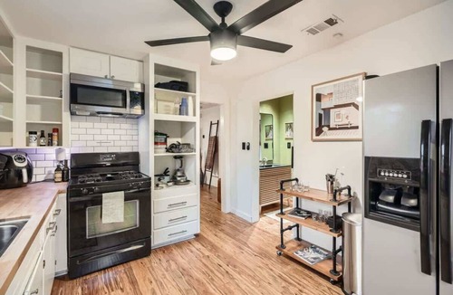 Holly House | East Side House w/Heated & Chilled Pool + Hot Tub