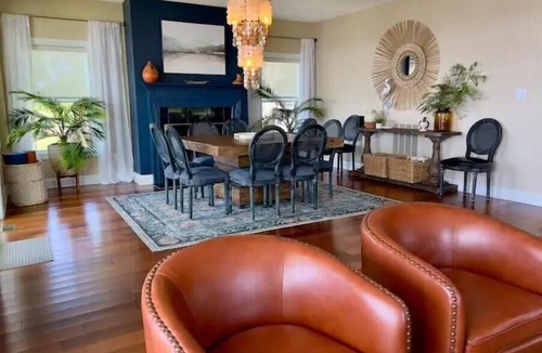 Hertford House | Eastern NC Country Estate~ Panoramic Water views~ Stunning Sunsets~ Mini-Resort