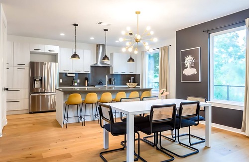 Govalle House | Eastside House Supreme Downtown 6 Min Drive