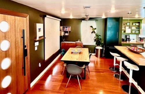 Central East Austin House | Eastside Sanctuary - Near UT + Train + Downtown