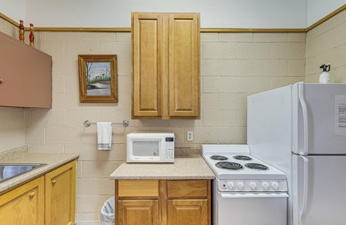 Whitney Apartment | Easy Lake & Hiking Trails Access: Whitney Studio