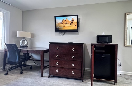 Hampton Hotel | Economy 7 Inn Near Hampton University VA