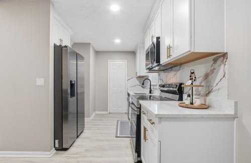 Doraville House | Elegant Modern Ranch Home