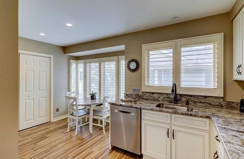 Beach Lagoon Villa | Elegant & Spacious 3-Bdrm Villa, steps from beach & Sea Pines Beach Club