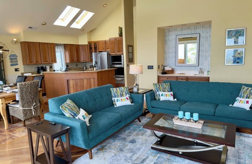 Chincoteague House | Elegant Waterfront Residence, Magnificent Sunsets, Close to Town Ctr, Elevator
