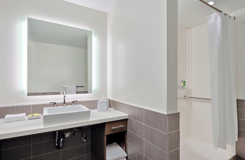 Hanover Hotel | Element by Marriott Arundel Mills BWI Airport