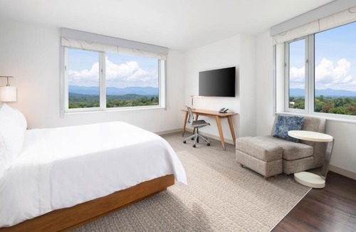 Asheville Hotel | Element by Marriott Asheville Downtown