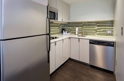 Barker Hotel | Element by Marriott Houston Vintage Park