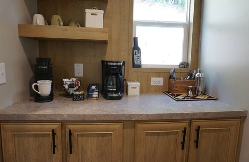 Elk Park House | Elk River Getaway - Ski, river, golf cart, privacy