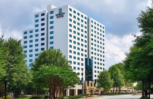 Peachtree Park Hotel | Embassy Suites by Hilton Atlanta Buckhead
