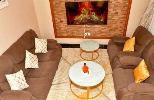 Eldoret Apartment | Emins