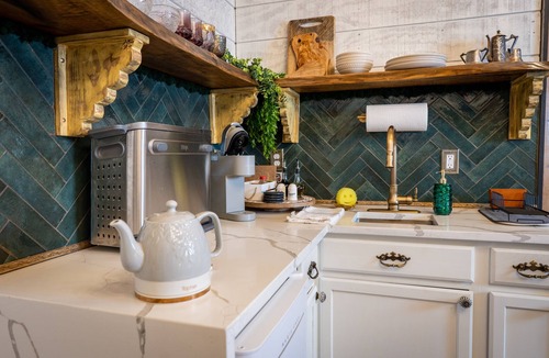 Alpharetta Cottage | Enchanted creekside chapel right in the heart of Alpharetta!