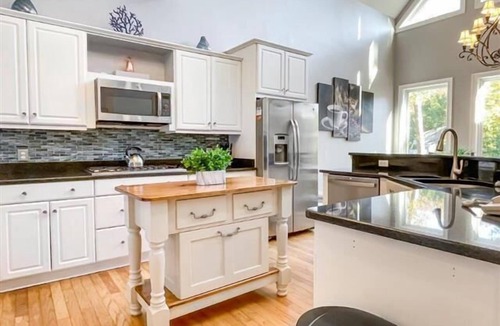 Lawton Woods House | Enchanting 4 bedroom home in Sea Pines Resort, close to Lawton Stables