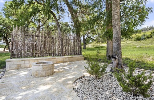 Bandera Cottage | Enchanting Cottage Suite Haven near Medina River in Texas