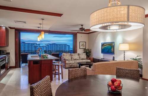 Ko Olina Villa | End Summer in style. Discounted FALL RATES - Poolside Beach Tower - 3 BR/3 BA