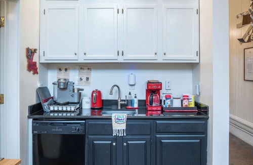 Bywater Bed & Breakfast | Engine 24 Firehouse Penthouse Suite