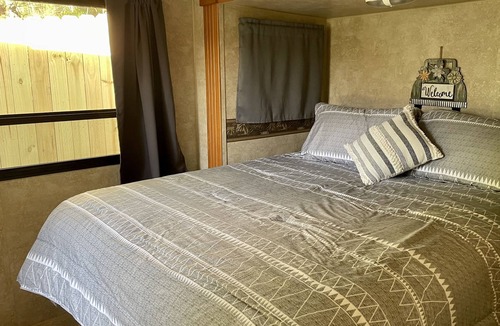 Altamont House | Enjoy all the mountains have to offer. Fish, Hike, Shop, Relax!