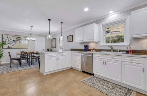 Pooler House | Enjoy Savannah 4BR w/King Bed