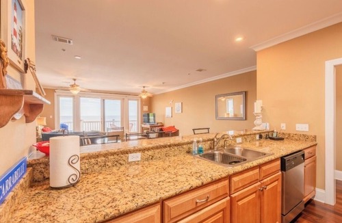 Carrabelle Condo | Enjoyable 2-bedroom waterfront condo in charming Carrabelle