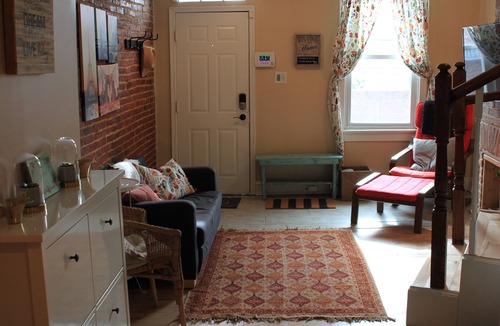 Downtown Baltimore House | Entire Home near Downtown Baltimore, Oriole's, Ravens, and the Convention Center