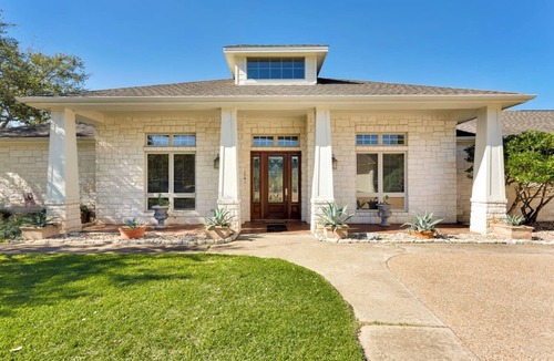 Lago Vista House | Escalon Ranch - A 49-Acre Hill Country Estate near Lake Travis