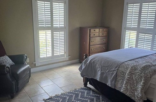 Waycross House | Escape to Tranquility and Fun at this South Georgia Ranch. Pet-Friendly!