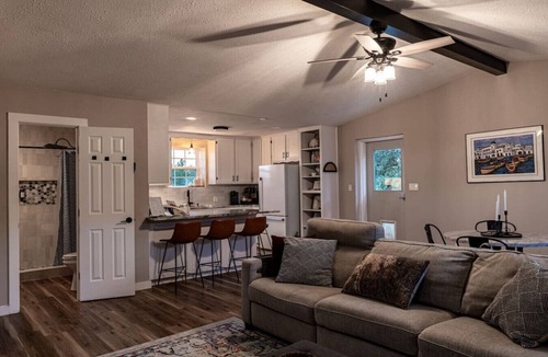 Rockdale House | Estate Suite Collection- Exclusive by Design & Rooted in Nature