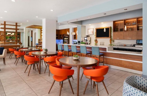 Alpharetta Hotel | EVEN Hotel Alpharetta - Avalon Area by IHG