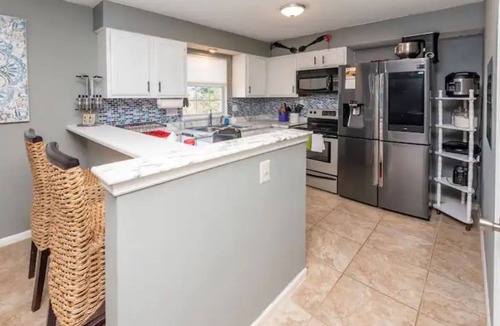 Charlotte House | EverStay Duplex “Suite B” Close to Everything