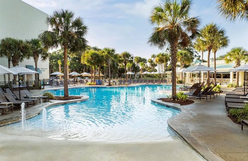 Shipyard Plantation Hotel | Everything You Need For The Perfect Vacation! Beachfront, with Outdoor Pool!