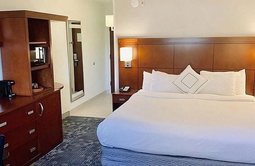 North Myrtle Beach Hotel | Everything You Need For The Perfect Vacation! Indoor Pool, Pets Are Welcome!