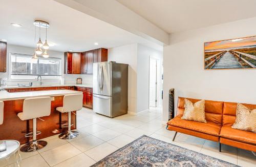 Ewa House | Ewa Beach Apartment with Beach Gear about 1 Mi to Ocean!